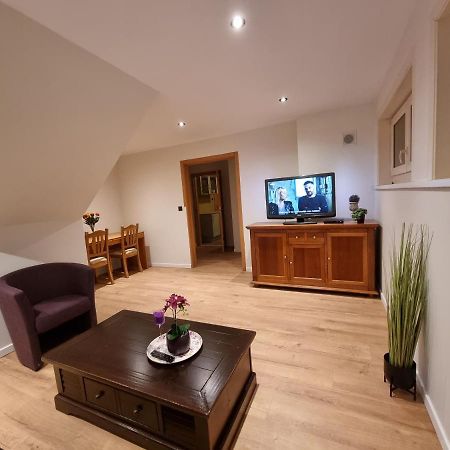 Susberg 3 Luxe Verblijf Met Zwembad En Sauna Pelt Bagian luar foto